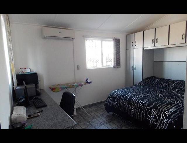 2 BEDROOM HOUSE FOR SALE IN SHALLCROSS